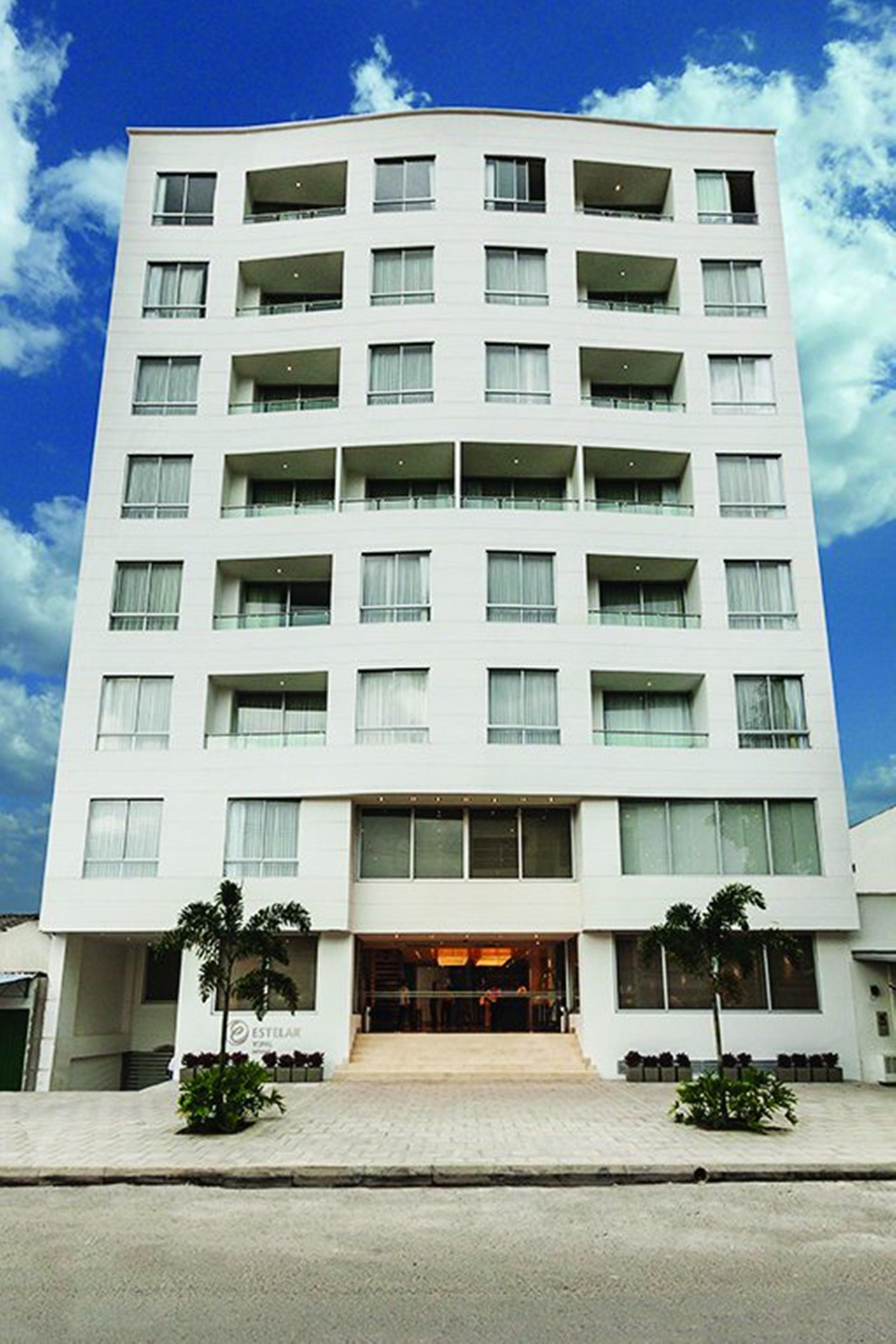 Hotel Estelar 요팔 외부 사진