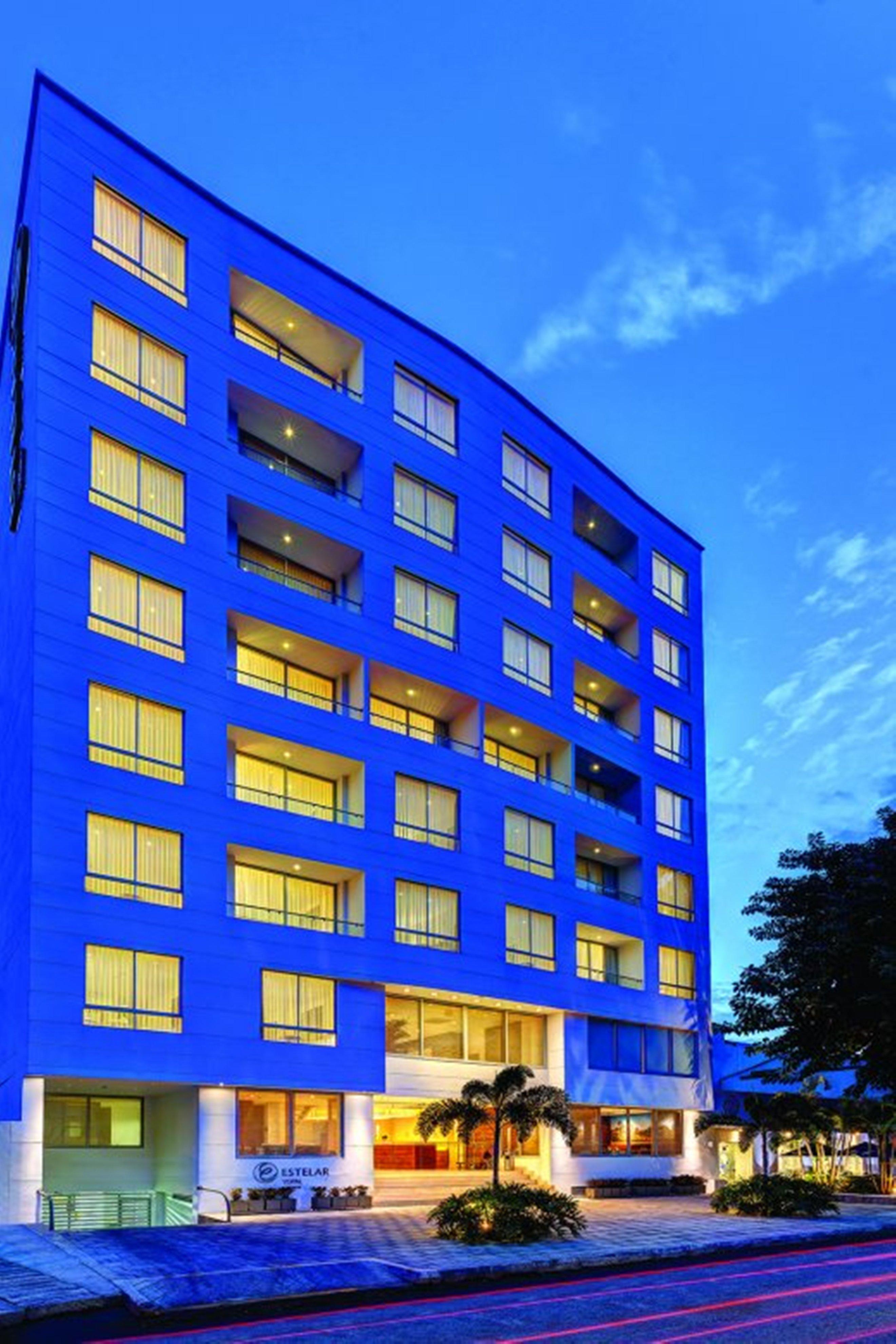 Hotel Estelar 요팔 외부 사진