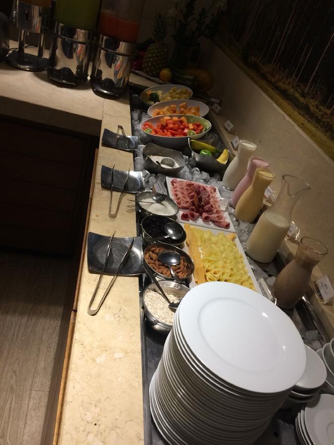 Hotel Estelar 요팔 외부 사진